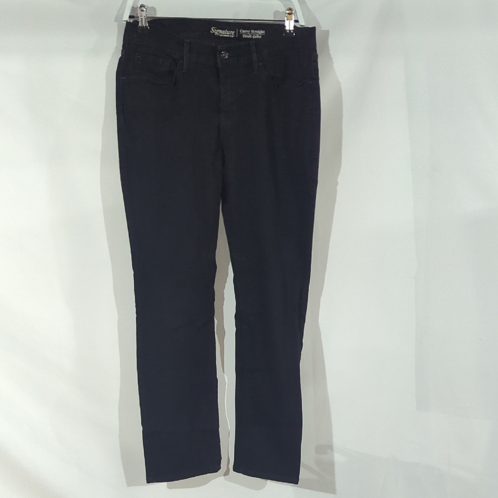 Signature by Levi Strauss Women's Black Straight Leg Jeans